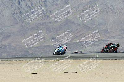 media/Dec-07-2025-CVMA (Sun) [[3e7d2de5dc]]/Race 8-Middleweight Shootout/